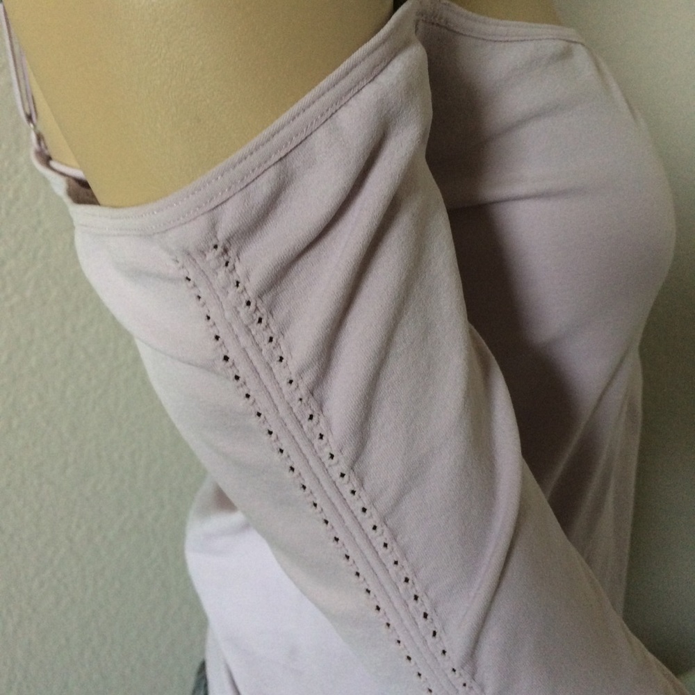 Free People off shoulder thumbhole movement top - Picture 4 of 7